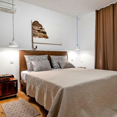 Arka Trogir Apartments - סגט ווראנייצה מראה חיצוני תמונה