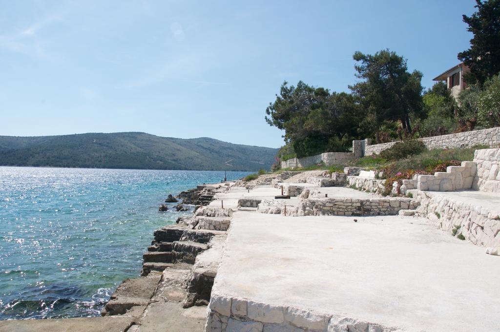 Arka Trogir Apartments - סגט ווראנייצה מראה חיצוני תמונה